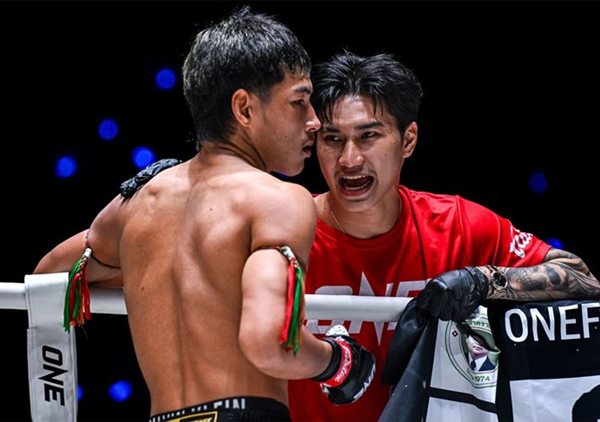 ตะวันฉาย พีเค.แสนชัย